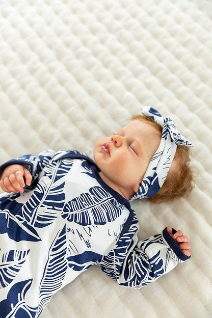 Newborn Gown and Hat Set Layette Romper Coming Home Outfit (Newborn, Serra)